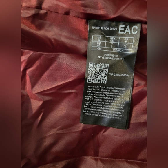 GUESS Faux Fur bomber jacket. Zip up. Fully lined. Size Small. Eggplant/ Purple. - Picture 4 of 10